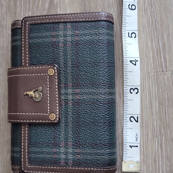 Bean Pole Plaid Wallet with Brown Trim - Picture 16 of 16